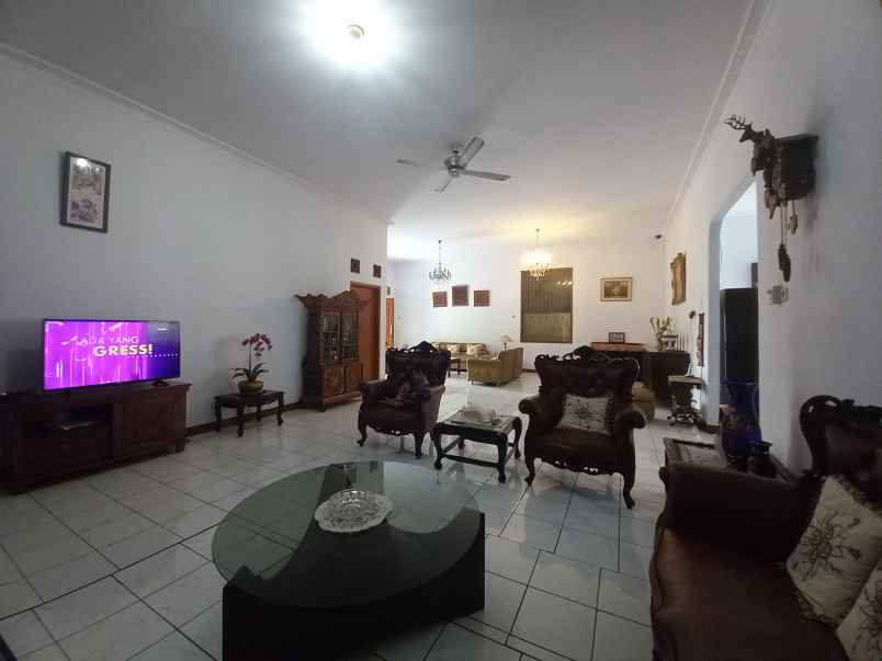 rumah pondok kelapa jakarta