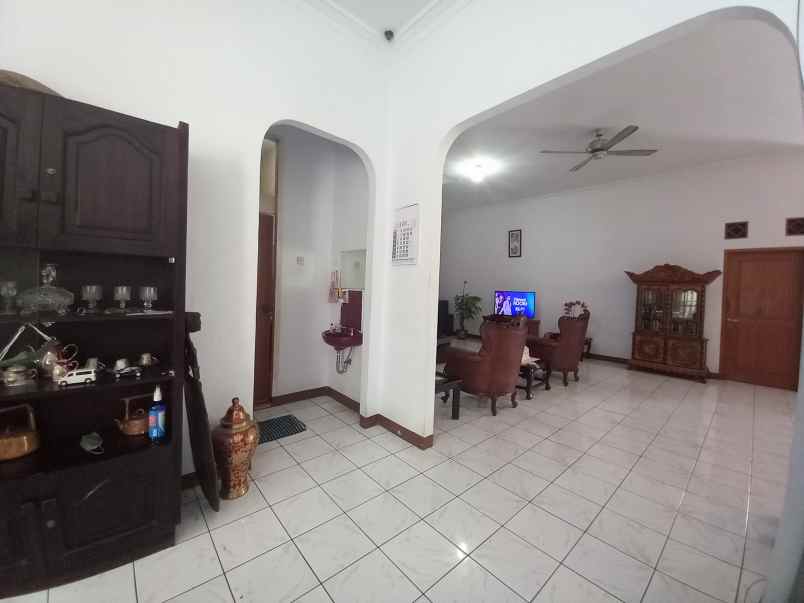 rumah pondok kelapa jakarta