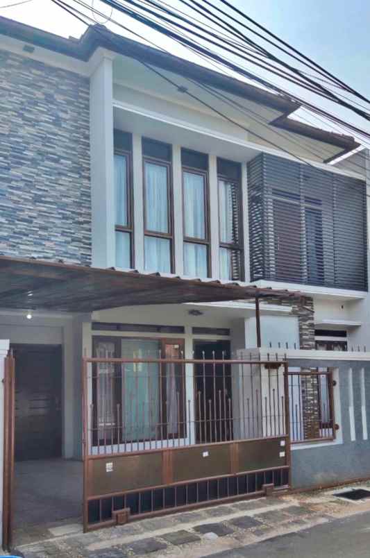 rumah rawamangun jakarta timur