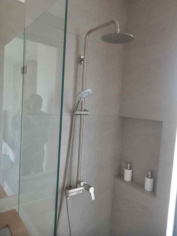 rumah resort strategis sawangan depok