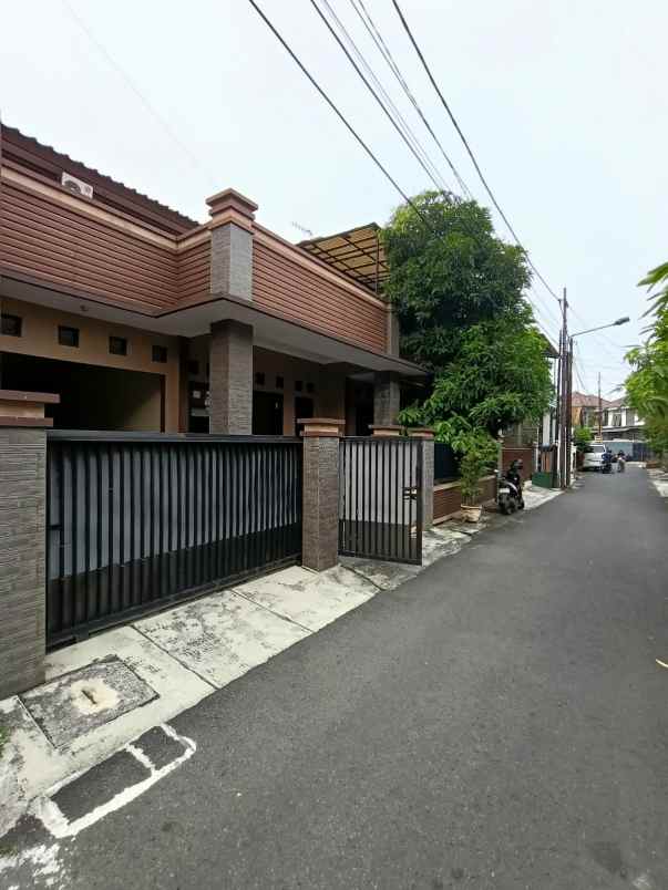 rumah second siap huni di cipinang rawamangun jaktim
