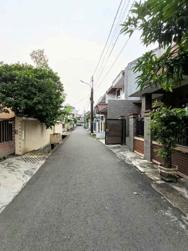 rumah second siap huni di cipinang rawamangun jaktim