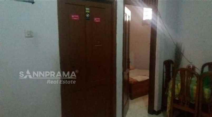 rumah second tanah luas ciputat sdh