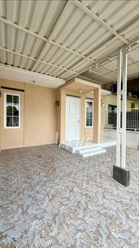 rumah second terawat di area bintaro tangsel