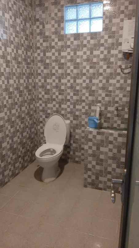 rumah siap huni dekat kayoe tangan di malang kota