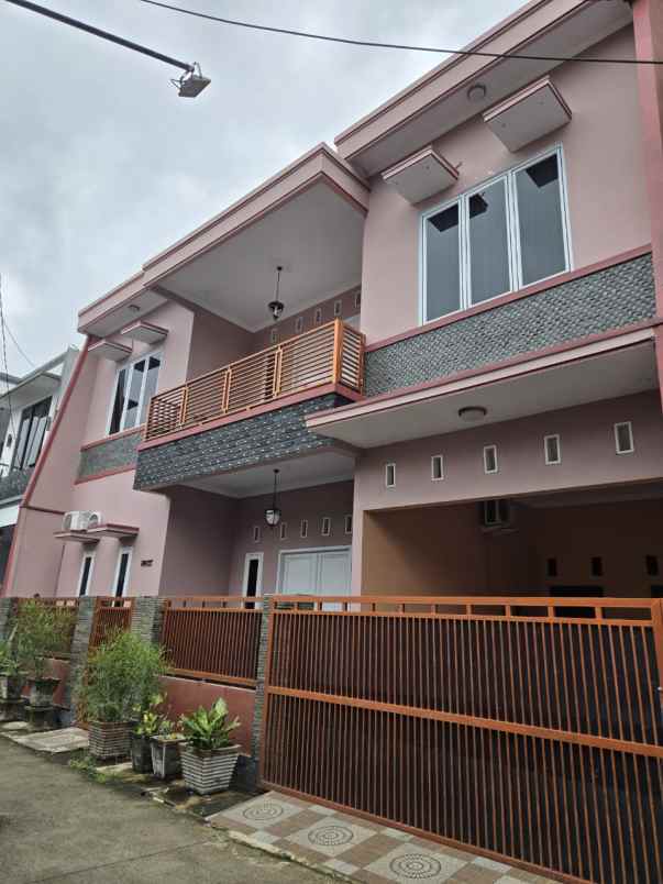rumah siap huni di komplek al jatimakmur bekasi