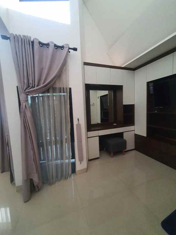 rumah siap huni full furnished rempoa lt 105 lb 118