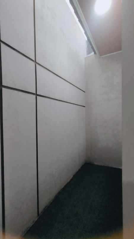 rumah siap huni lokasi strategis di griyaloka bsd