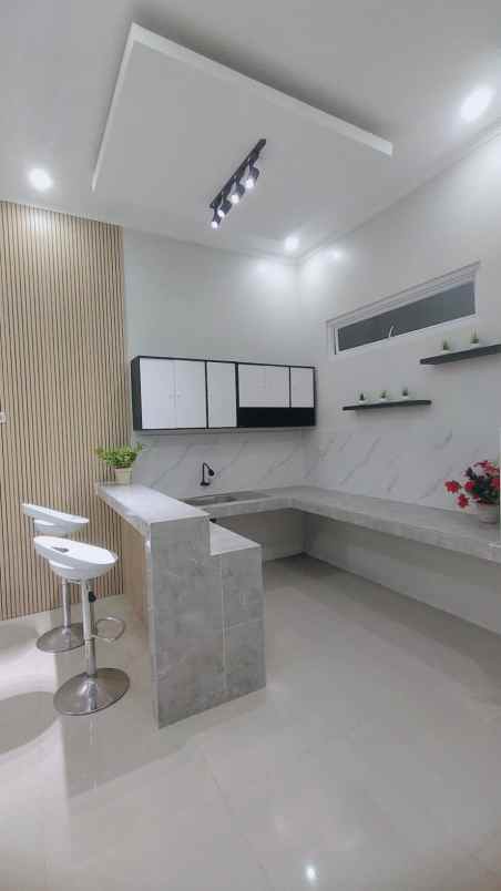 rumah siap huni lokasi strategis di griyaloka bsd