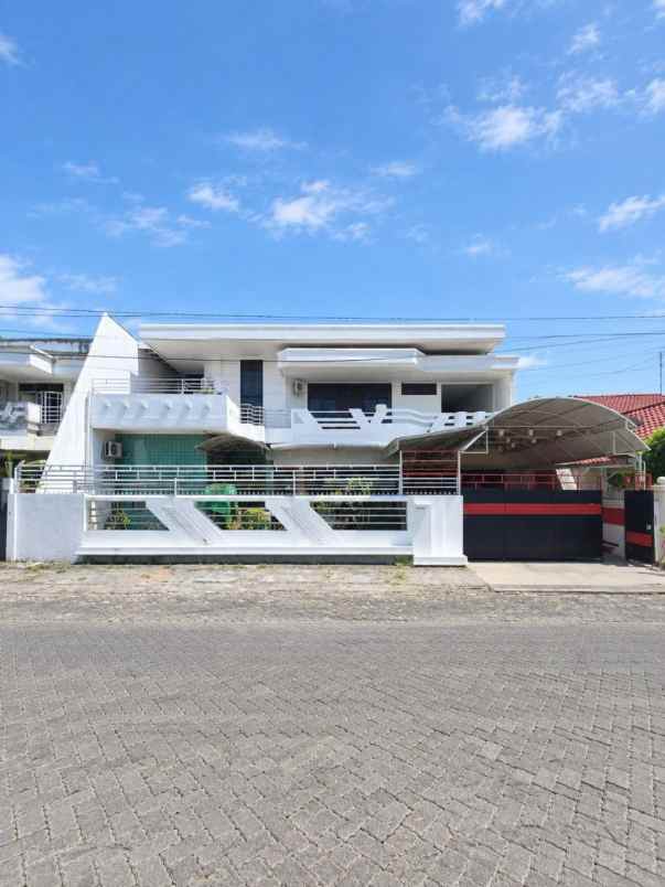 rumah villa kalijudan indah strategis double way