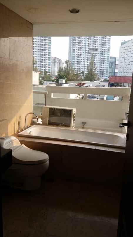 springhill kemayoran 2 br unfurnished