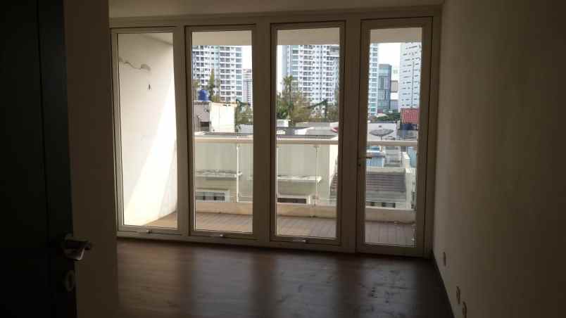 springhill kemayoran 2 br unfurnished