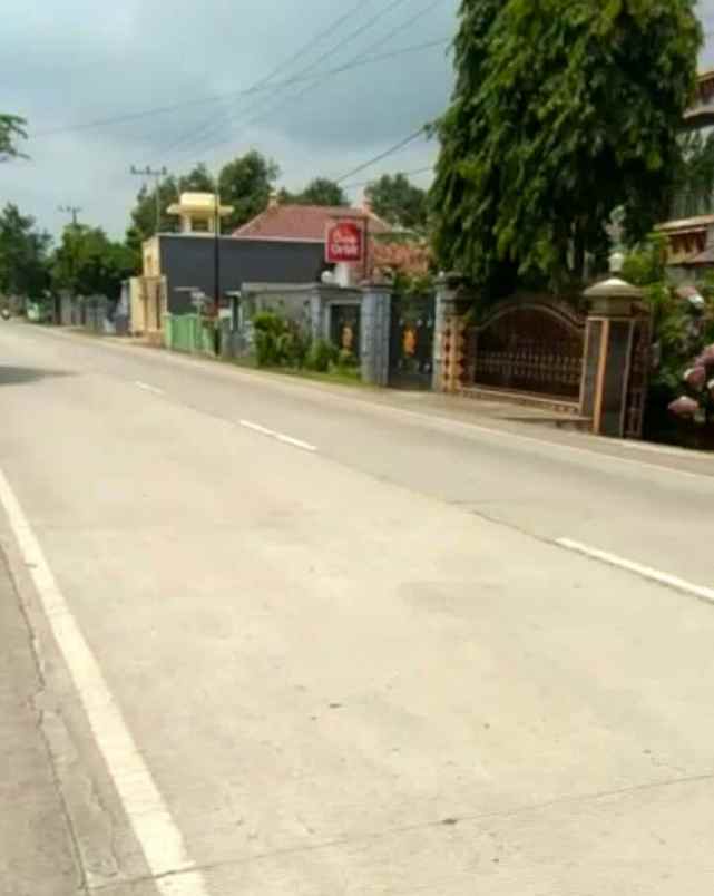 tanah berbek nganjuk