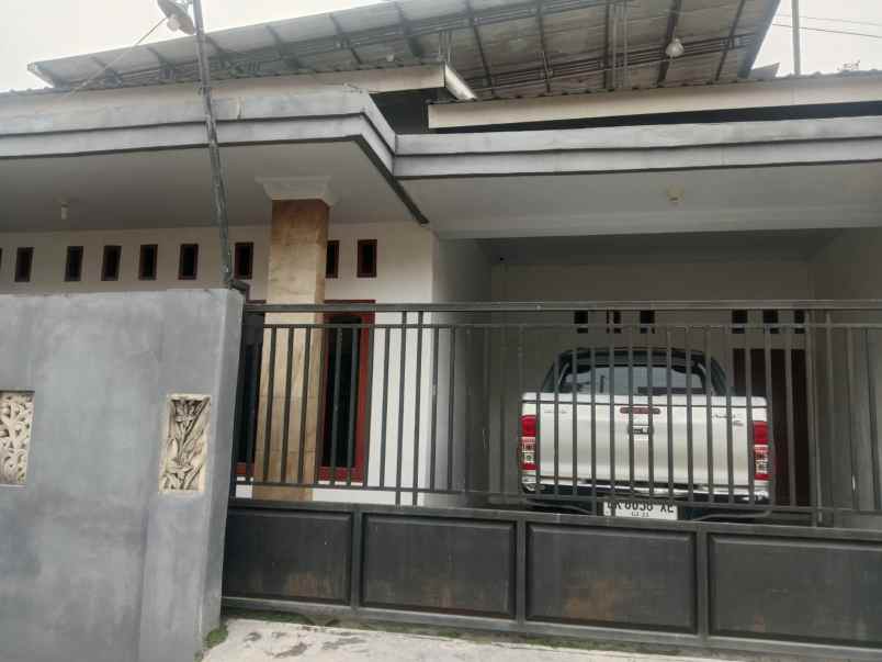 tanah dan bangunan di gaperta ujung medan helvetia