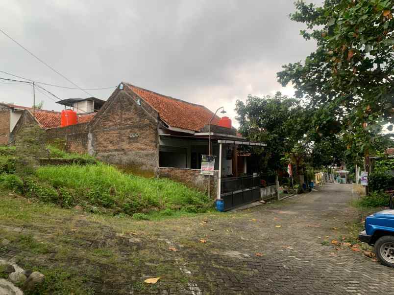 tanah dewi sartika gunungpati semarang