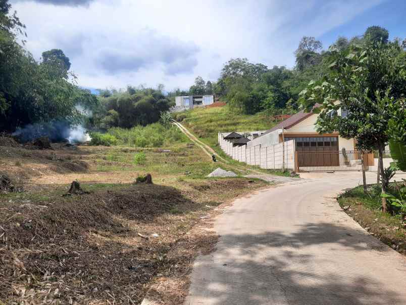 tanah di daerah ujung berung sindanglaya bandung timur