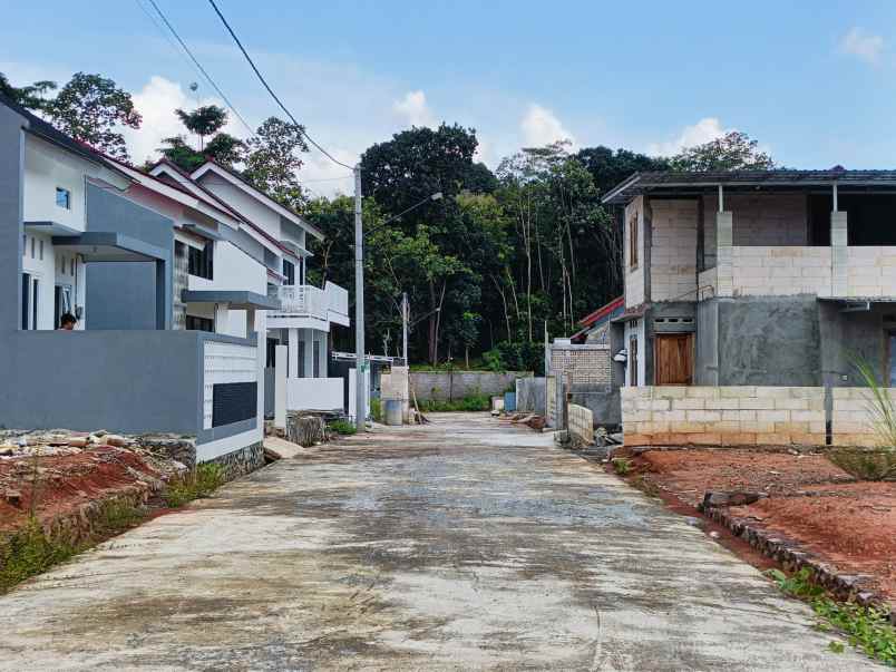 tanah view pegunungan di gunungpati kota semaran