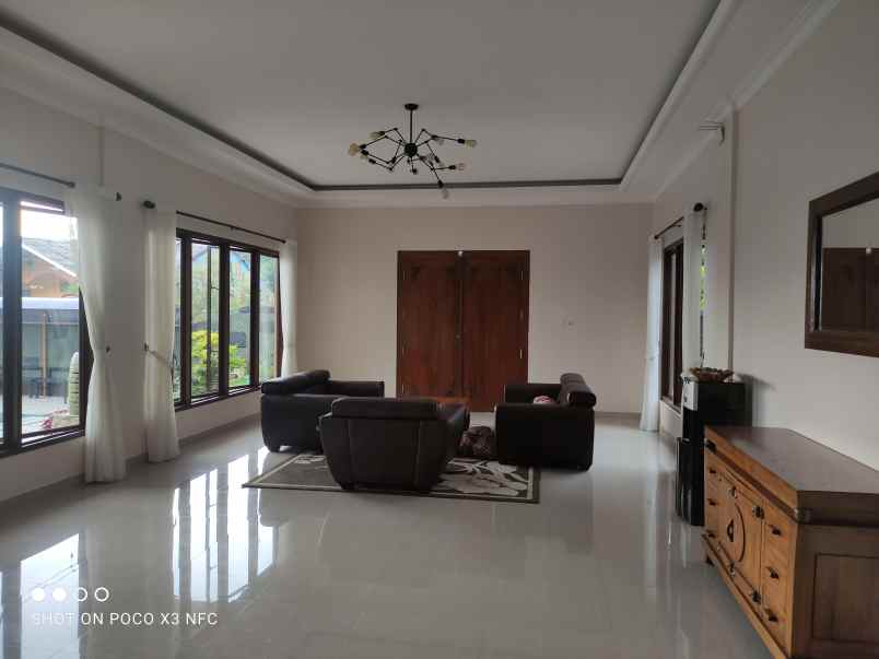 villa alamat jalan cisarua km 79