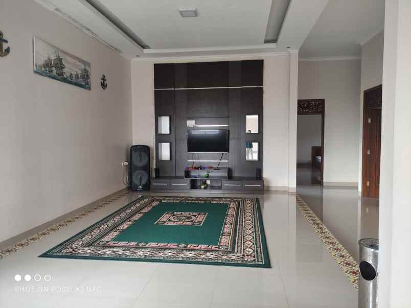 villa alamat jalan cisarua km 79