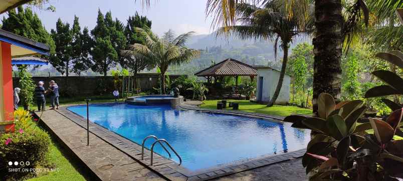 villa alamat jalan cisarua km 80