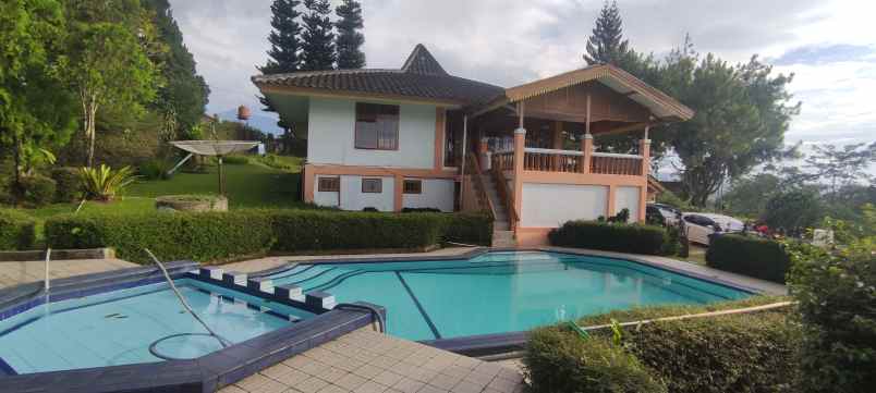 villa alamat jalan cisarua km 80