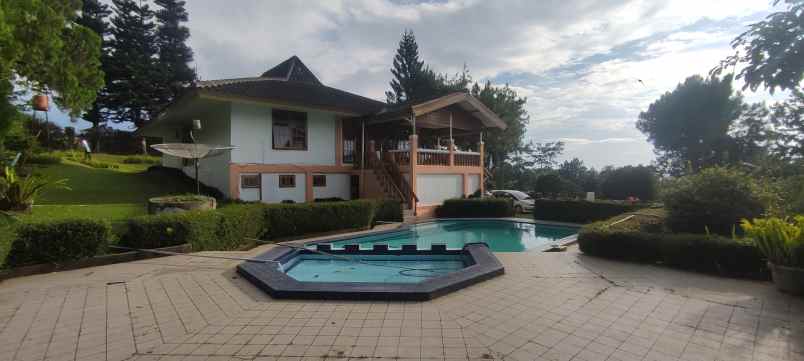 villa alamat jalan cisarua km 80