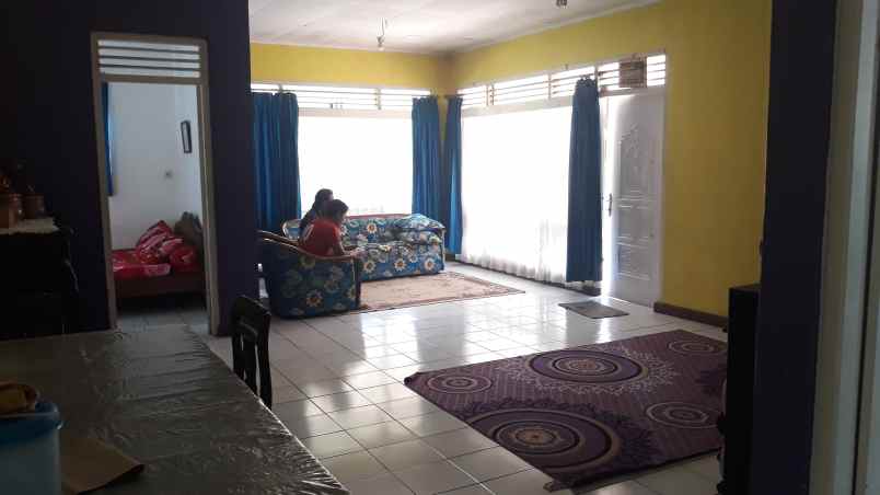 villa alamat jalan taman safari