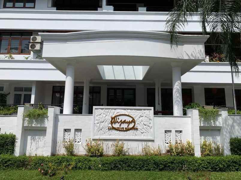 wijaya executive mansion melawai kebayoran baru