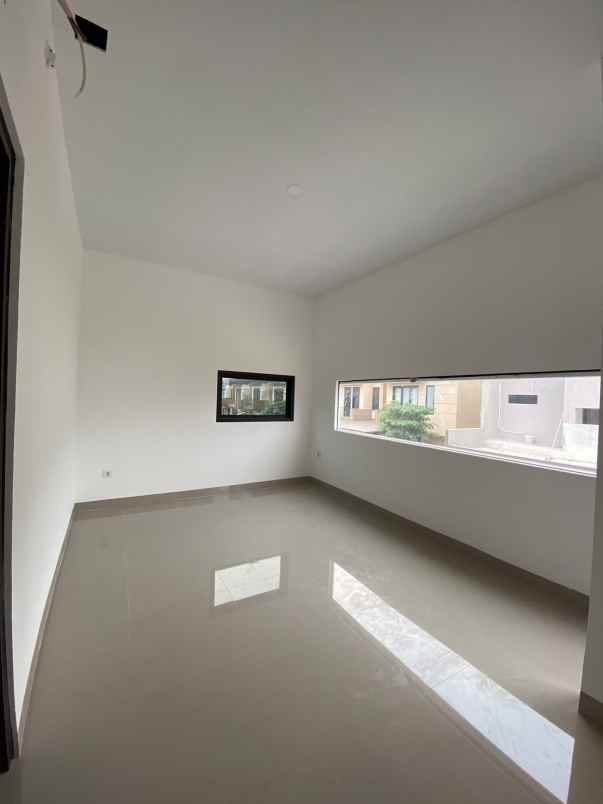 900 jt an rumah premium di sawangan depok