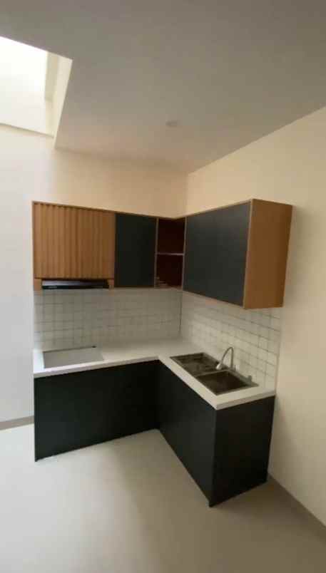 900 jt an rumah premium di sawangan depok