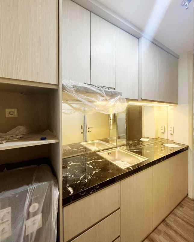 apartment amor pakuwon city mall new minimalis furnish