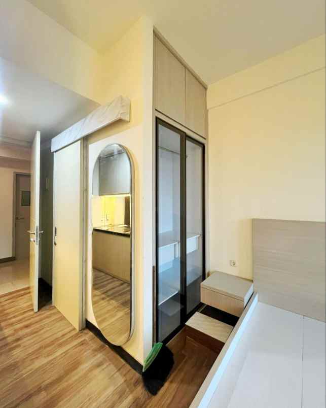 apartment amor pakuwon city mall new minimalis furnish