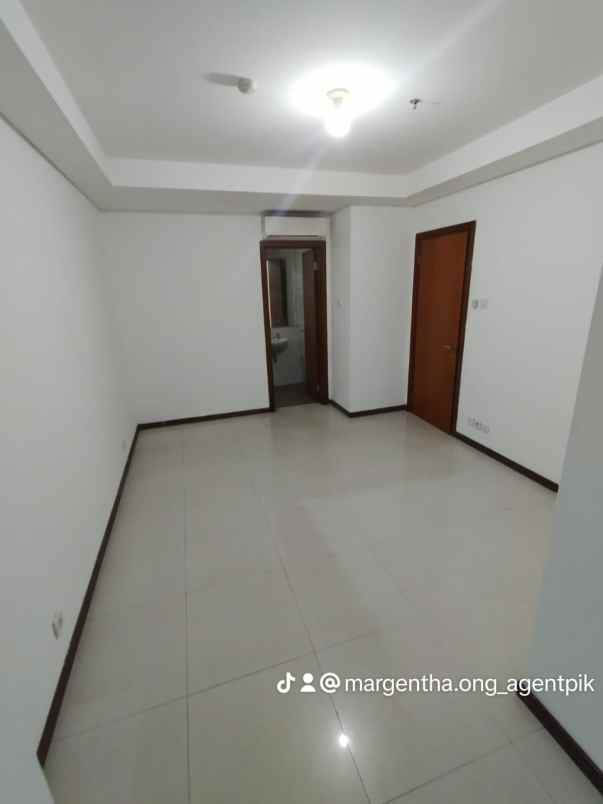 condominium greenbay pluit view taman laut