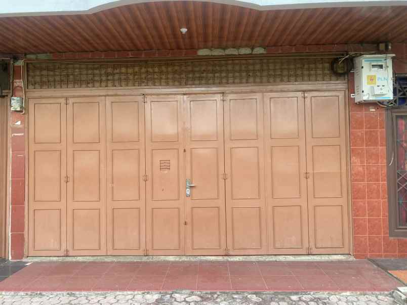 dijual 2 ruko 2 1 2 lantai medan amplas kota medan