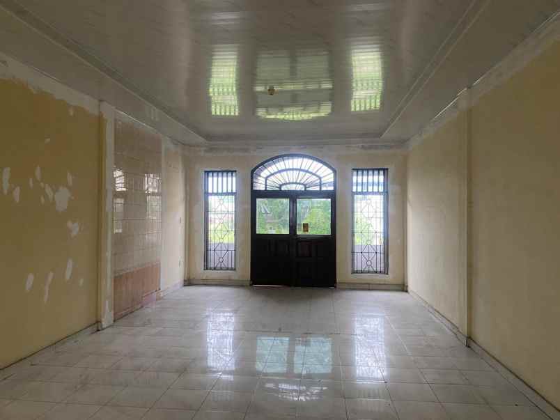 dijual 2 ruko 2 1 2 lantai medan amplas kota medan