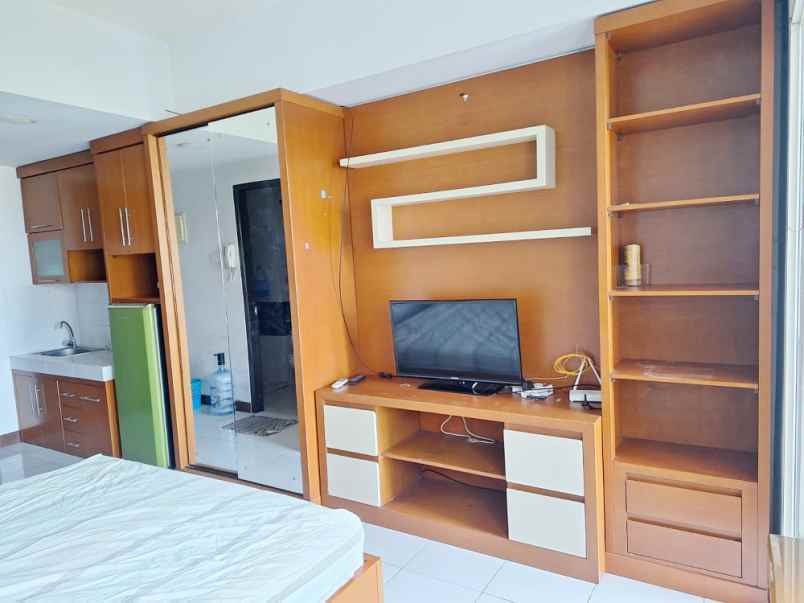 dijual apartemen jl scientia boulevard kel