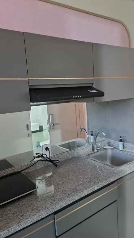 dijual apartemen mayjend sungkono