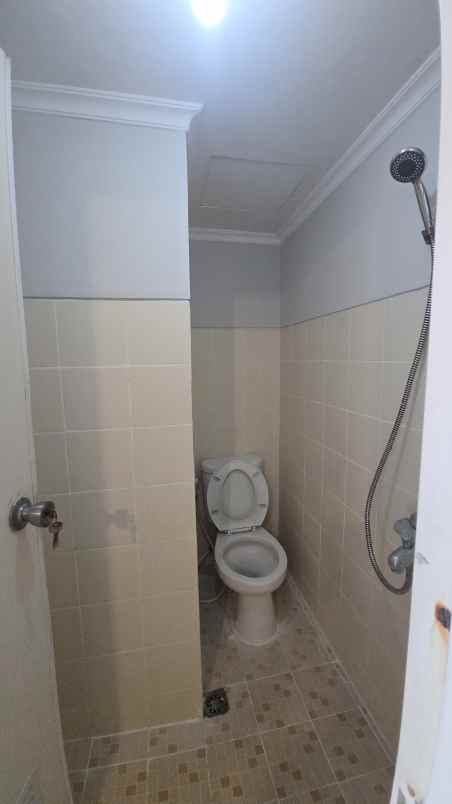 dijual apartemen puncak permai