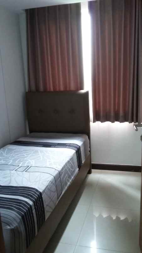 dijual apartemen waterplace pakuwon indah