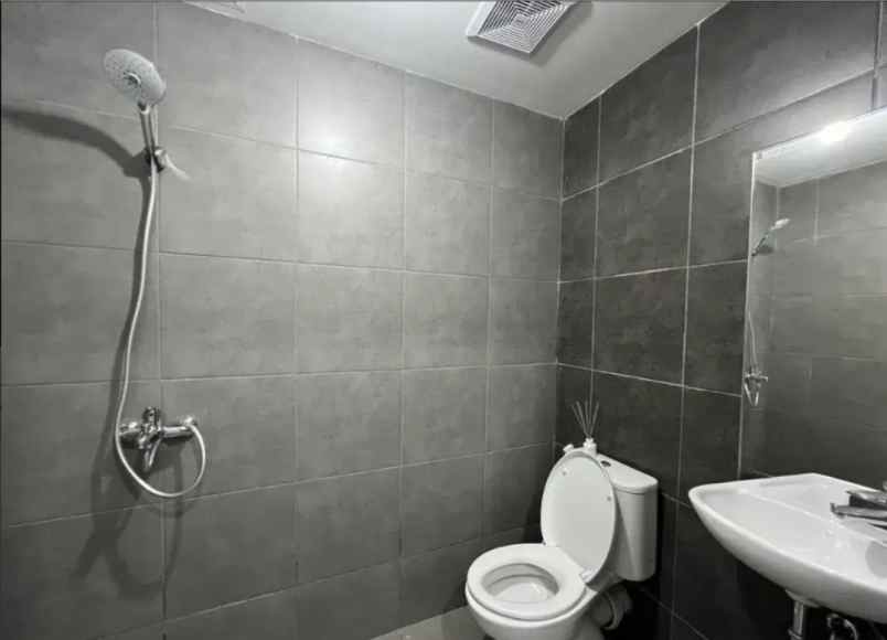 dijual apartemen westown view