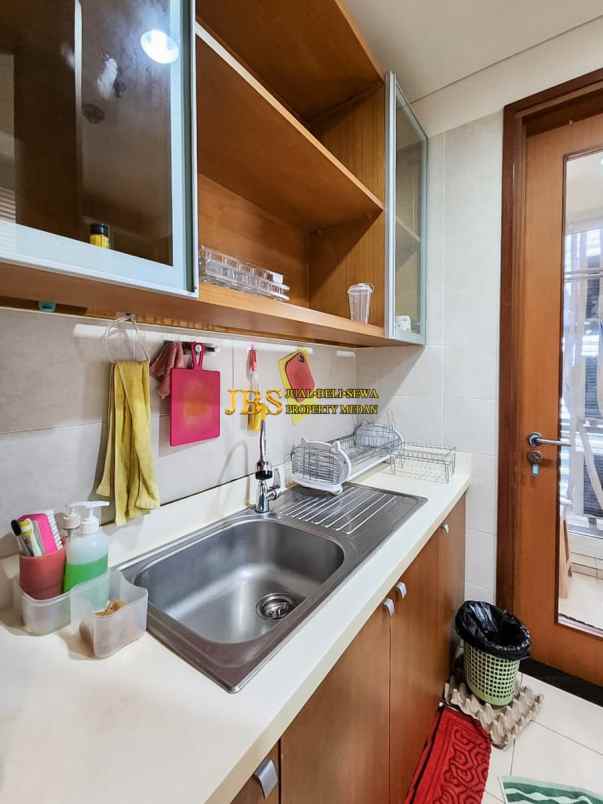 dijual condominium cambridge tower newton type 3br