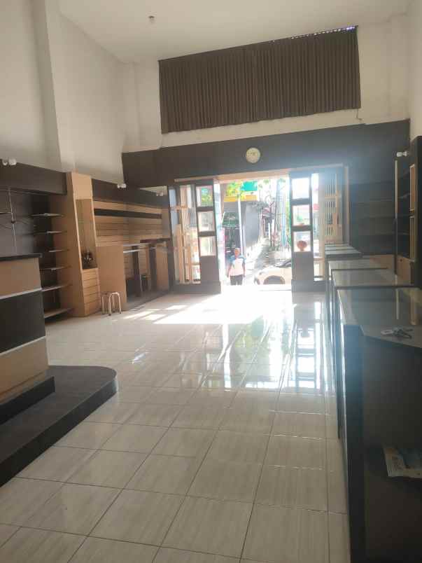 dijual disewakan dikerjasamakan ruko 2lt di kediri