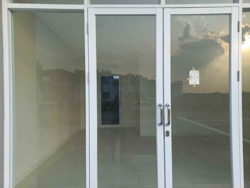 dijual gudang akr bizland di gresik manyar