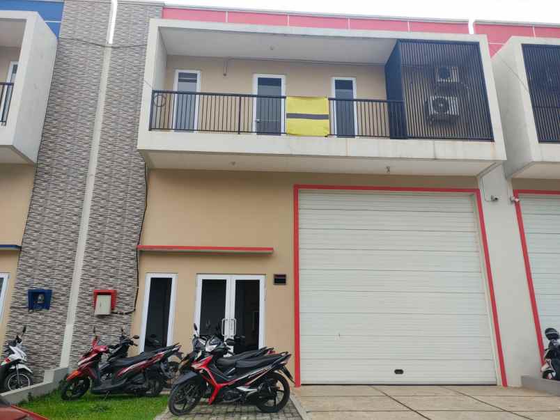 dijual gudang bizpoint loxembourge tangerang