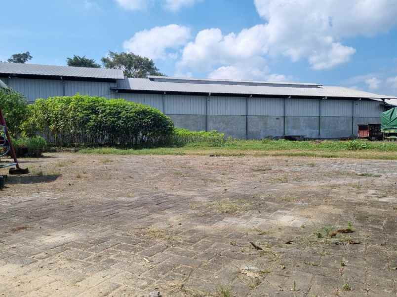 dijual gudang di kediri