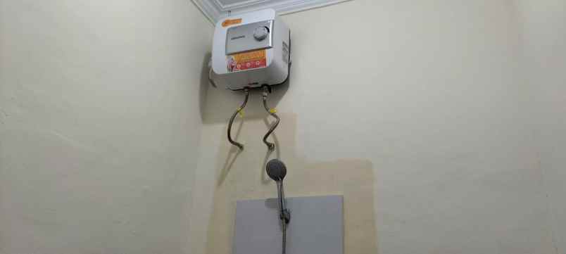 dijual kost jl kopen ii no 15 banteng