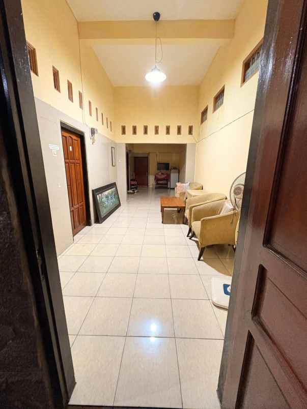 dijual kost karang menjangan gubeng
