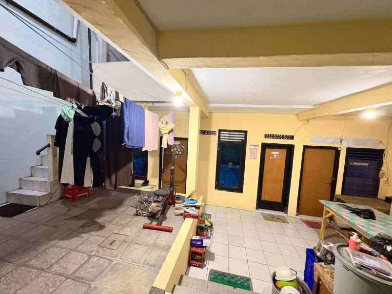 dijual kost karang menjangan gubeng