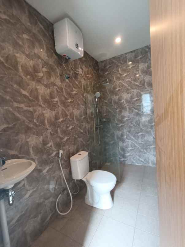 dijual kost kostan lokasi muding gatsu barat