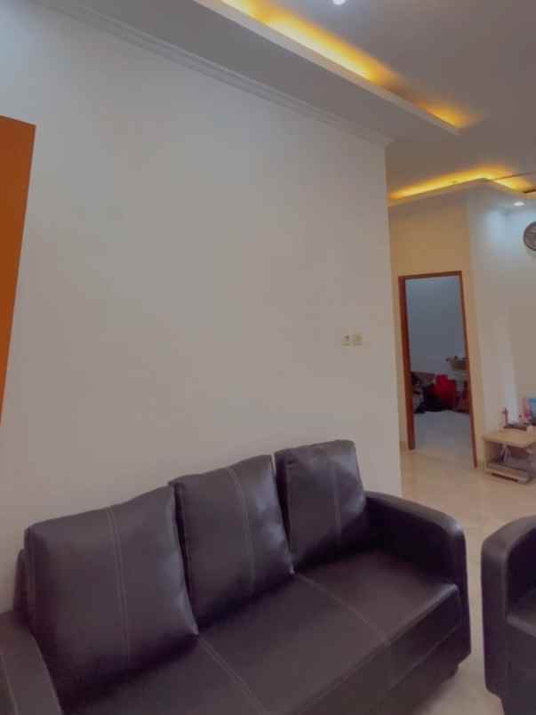 dijual kost pasadena